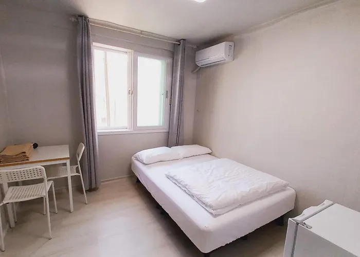 1975 Yurim Inn Seoul