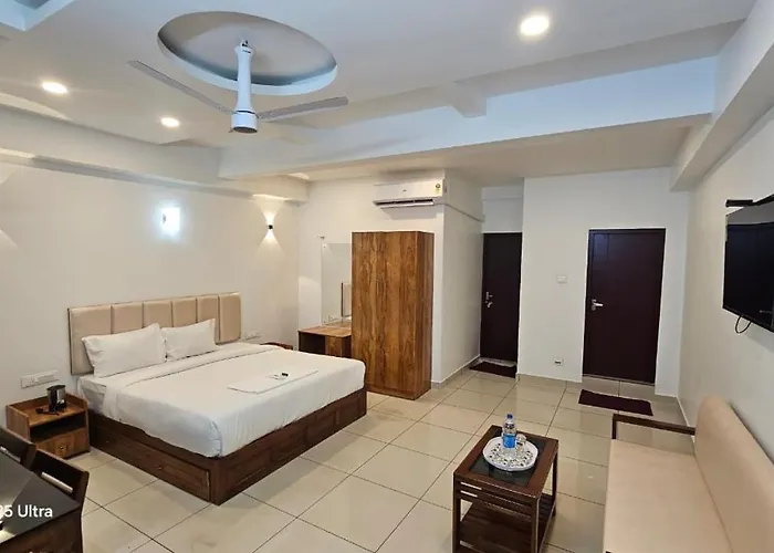 Sky Residency Lodge Thrissur