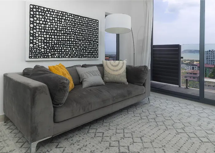 Casco View Life Aparthotel Panama City