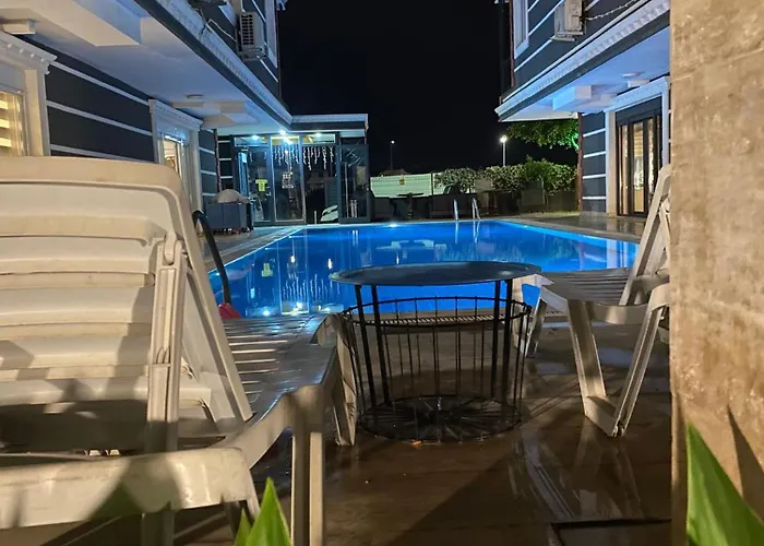 Avullar Palace Hotel Antalya