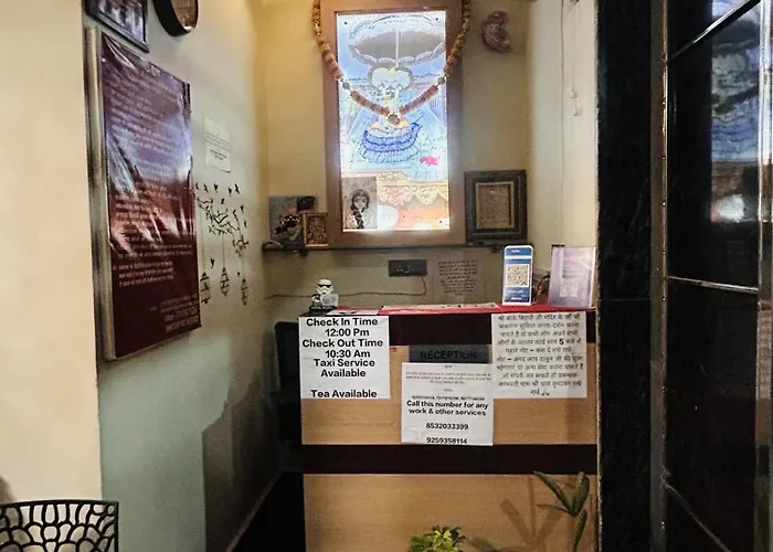 Saraswati Dhaam Hotel Vrindavan
