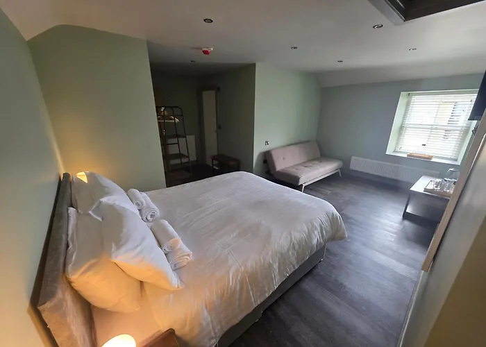Harlech House Hotel