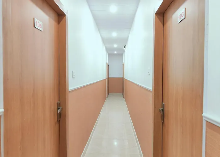 Golden Oak- 5 Min Walk From Golden Temple Hotel Amritsar