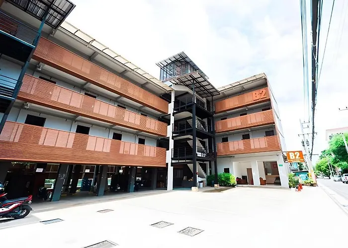 B2 Santitham Boutique & Budget Hotel Chiang Mai