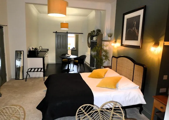 Crescent House Hotel Plymouth