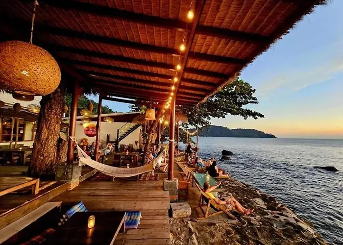 Warapura Resort เกาะช้าง