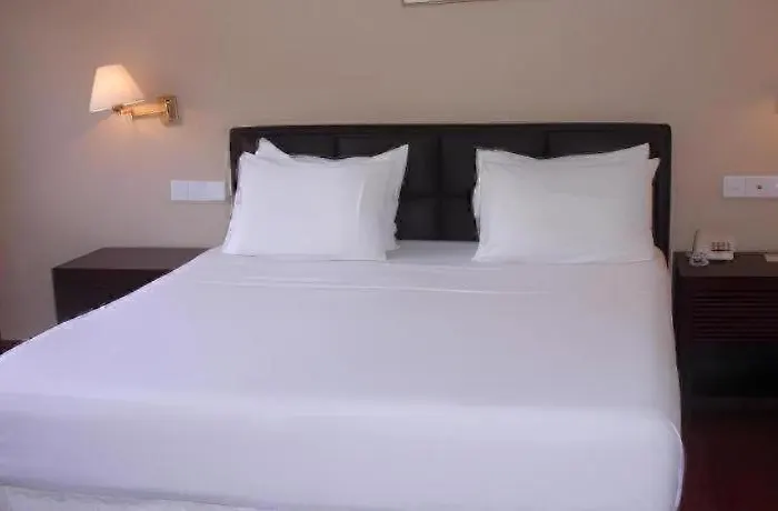 Devon Hotel Kandy