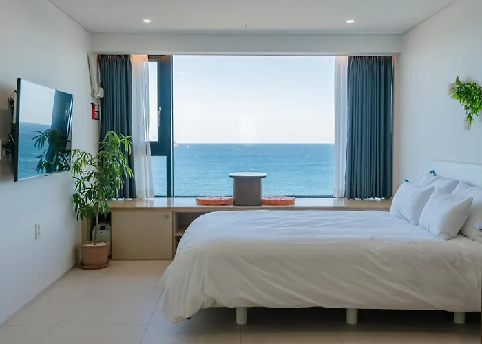 Hygge Hotel Seogwipo