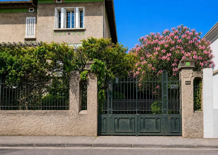 Chambre Dans Villa Privee, Charme Et Confort Proche Velodrome & Plages - Parking Prive Marseille