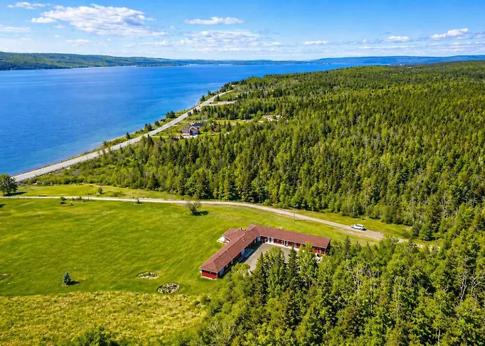 Baddeck Inn