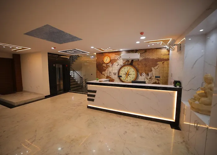Hotel Dev Vilas , Agra