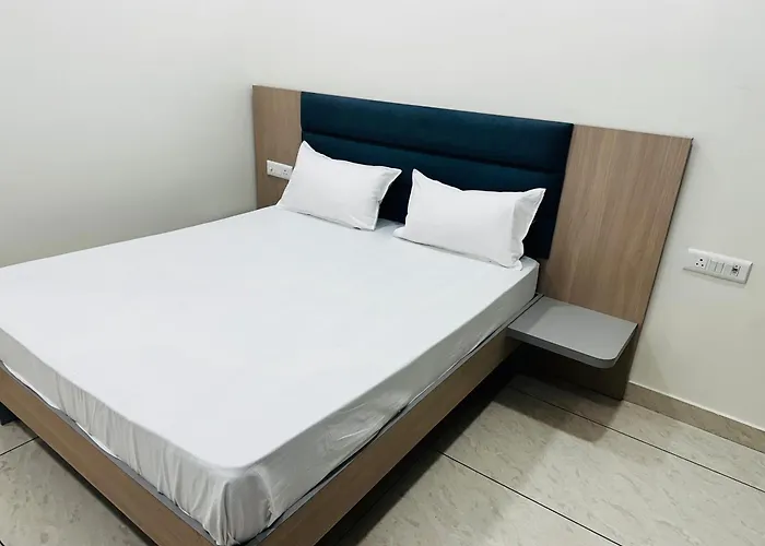 Grover International Hotel Bathinda