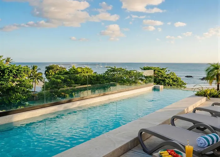Iguana Surf Camp Hotel Tamarindo