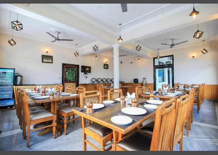 Hotel Maya Regency Bhimtal