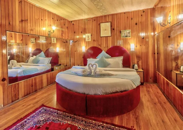 Mha Hotel Ever Green Manali