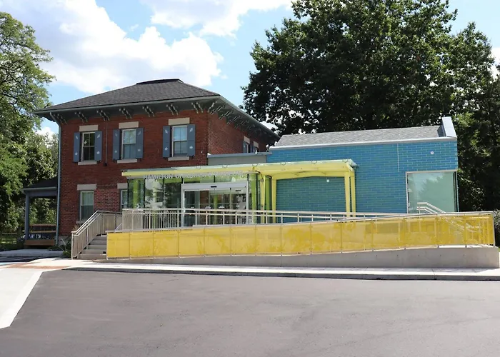 Holiday Inn Express Hamilton - Upper James By Ihg