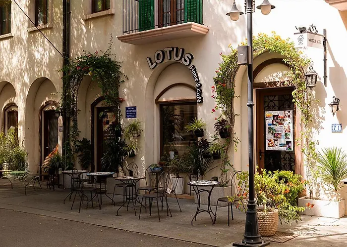 Lotus Home Cafe Phú Quốc