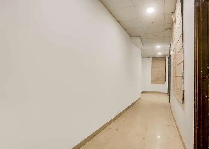 Super Townhouse Super Anmol Residency Hotel New Delhi