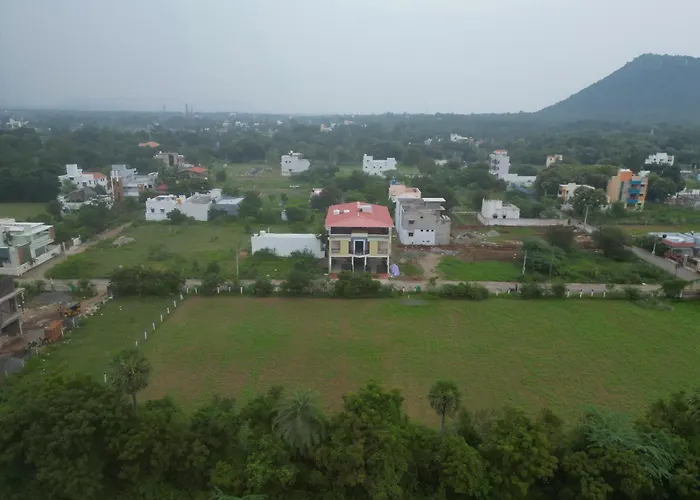 Dwaraka Resorts Tiruvannāmalai