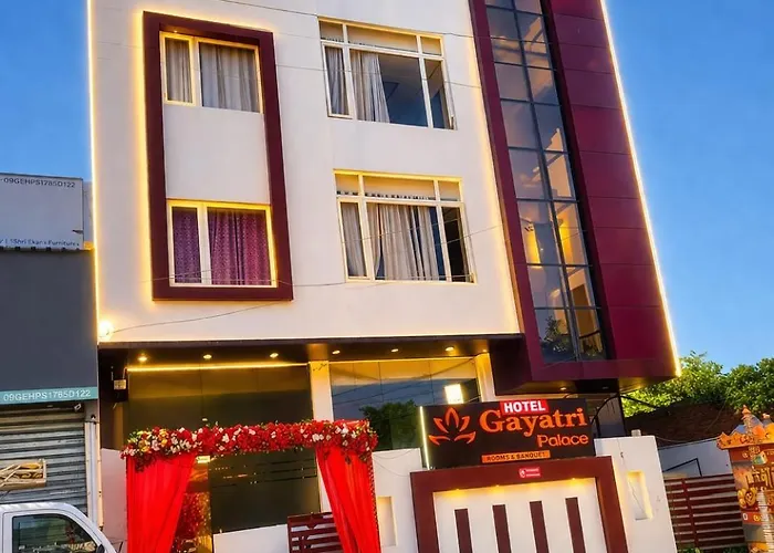 Hotel Gayatri Palace Lucknow