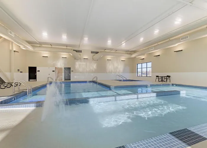 Best Western Plus Neepawa Hotel