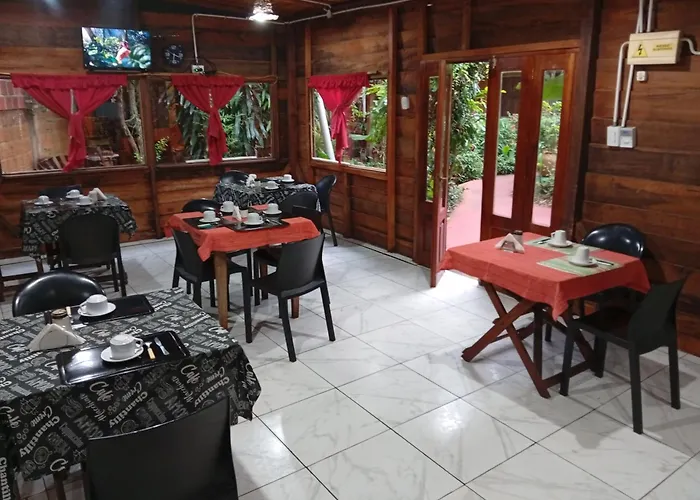 Nomads Hostel Puerto Iguazú