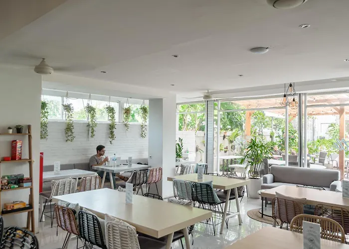 Bali Bustle Kuta Coliving & Coworking Space Legian 