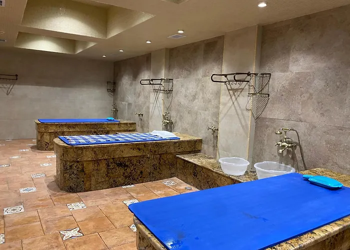 Titanik Baku Otel