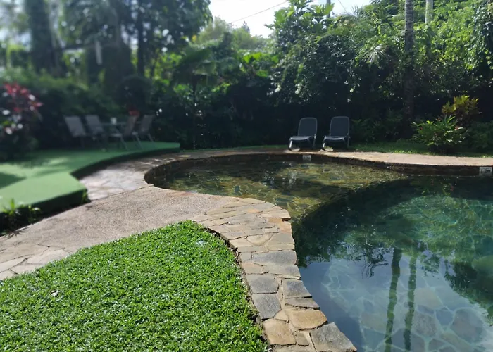 Mission Beach Lodge