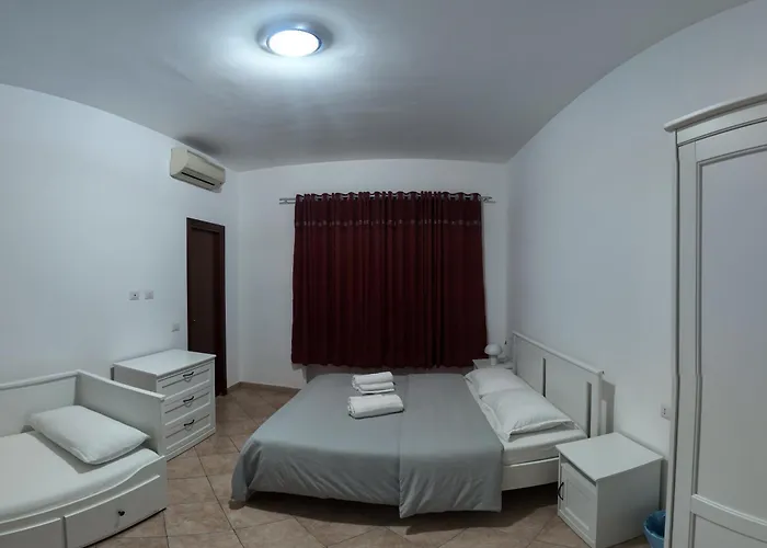 Cinecitta Rooms Rom