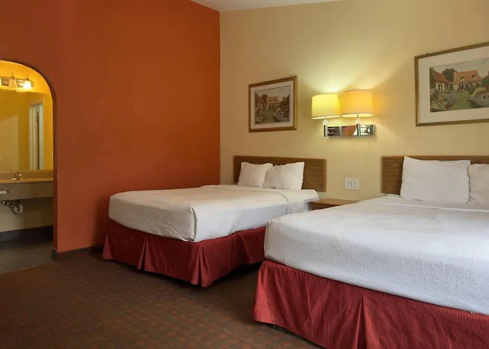 Stadium Motel - Lubbock Medical Center