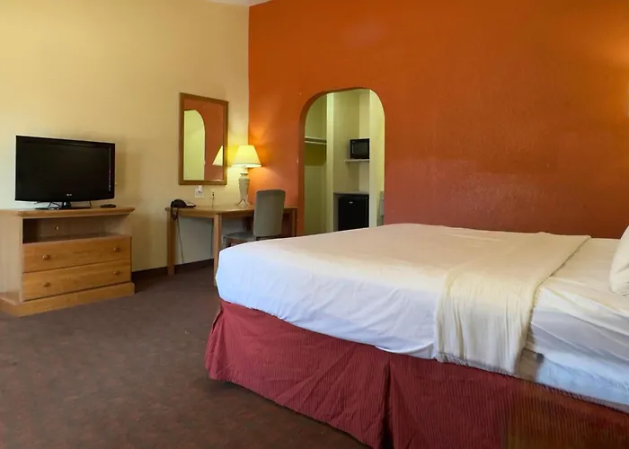 Stadium Motel - Lubbock Medical Center