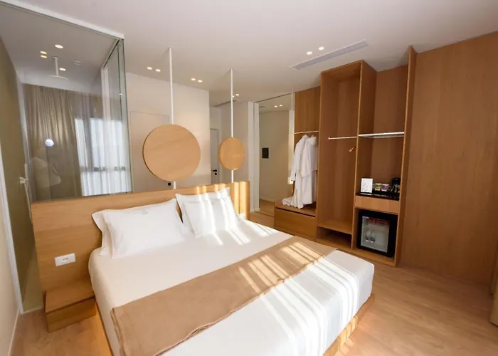Mahoro Boutique Hotel Vlorë