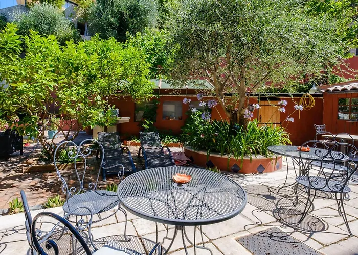 Hotel Sous L'Olivier à Menton
