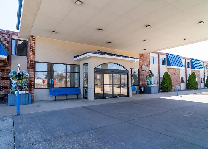 Coratel Inn And Suites By Jasper Lacrosse La Crosse