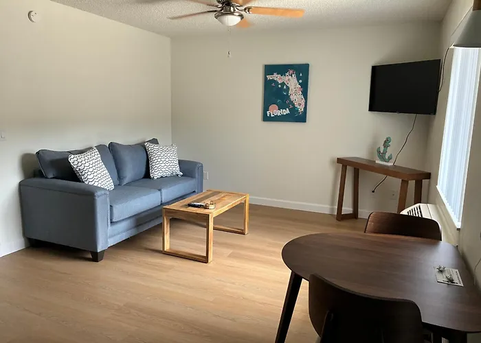 Sea Breeze Inn Edgewater 