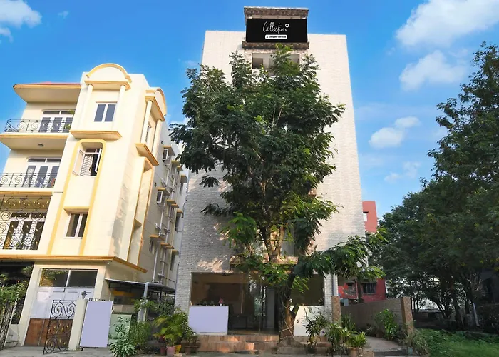 Super Collection O Biswa Bangla Convention Centre Kolkata Formerly Atithya Inn New Town