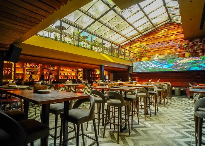 The Slate Hotel Nungambakkam Near Us Embassy & Apollo Hospital Chennai