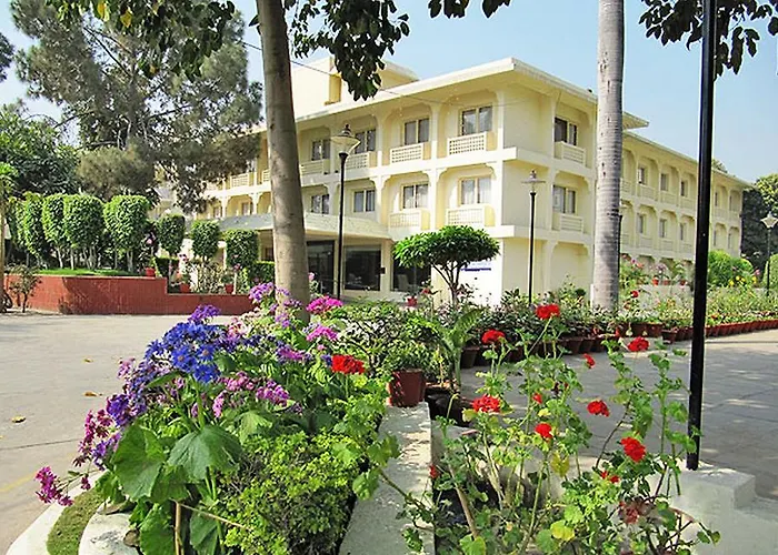 Ritz Plaza Hotel Amritsar