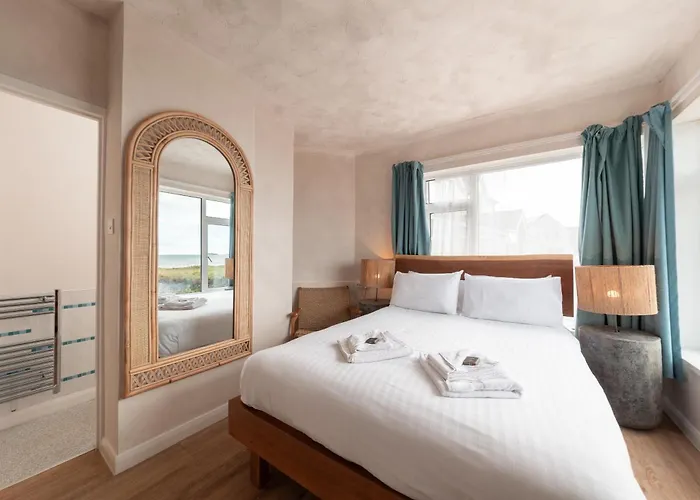 Rwts-Rooms And Resto Broad Haven