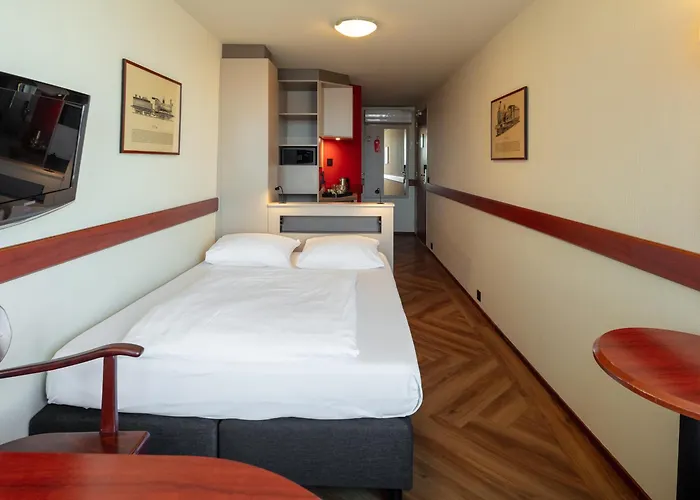 A-Train Hotel Ámsterdam