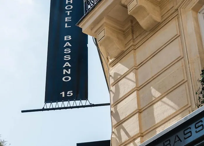 Hotel Bassano Paris