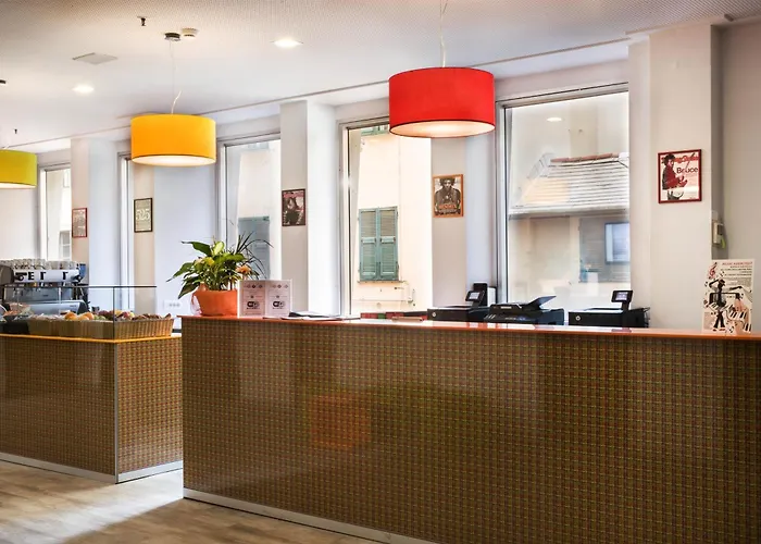 Sure Hotel By Best Western Nologo Genua