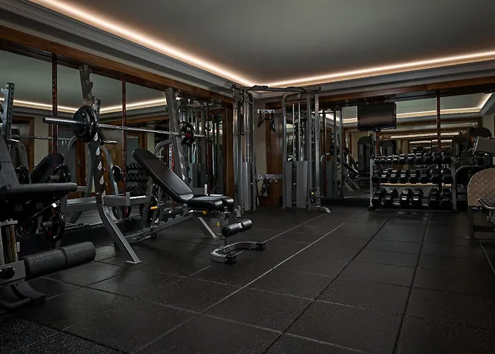 Killarney Plaza Hotel & Spa