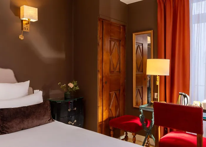 Hotel Des Deux Continents Paris