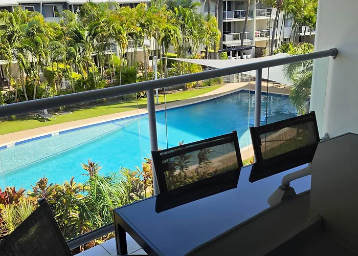 Ramada Encore By Wyndham Whale Cove Hervey Bay