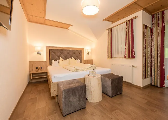 Aktiv & Vitalhotel Bergcristall Neustift im Stubaital