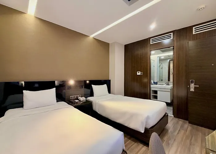 Queen Ann Hotel Ho Şi Min