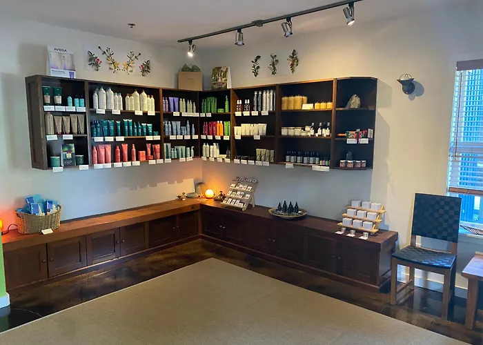 Waters Edge Shoreside Suites Ucluelet