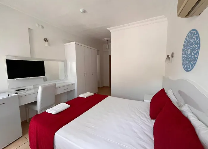 Taner Otel Ölüdeniz